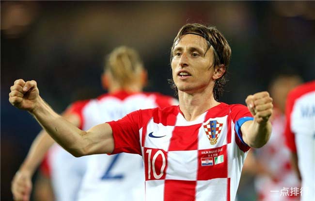 欧冠赛场精彩瞬间：巴萨主场2-0取胜,