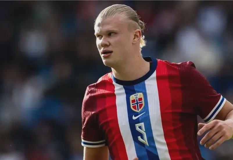 海港发文祝福奥斯卡：艰难时刻会过去，我们与功勋队长同在