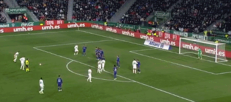 某球星赛后泪崩，场面令人动容