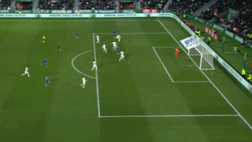 媒体人：CBA新赛季特许鞋名单仅剩胡明轩和赵继伟